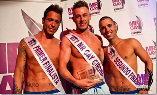 El nuevo Mr. Gay Girona 2012 junto a los finalistas